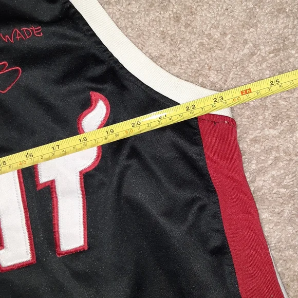MEN'S MAJESTIC NBA DWAYNE WADE MIAMI HEAT JERSEY - Picture 5 of 10